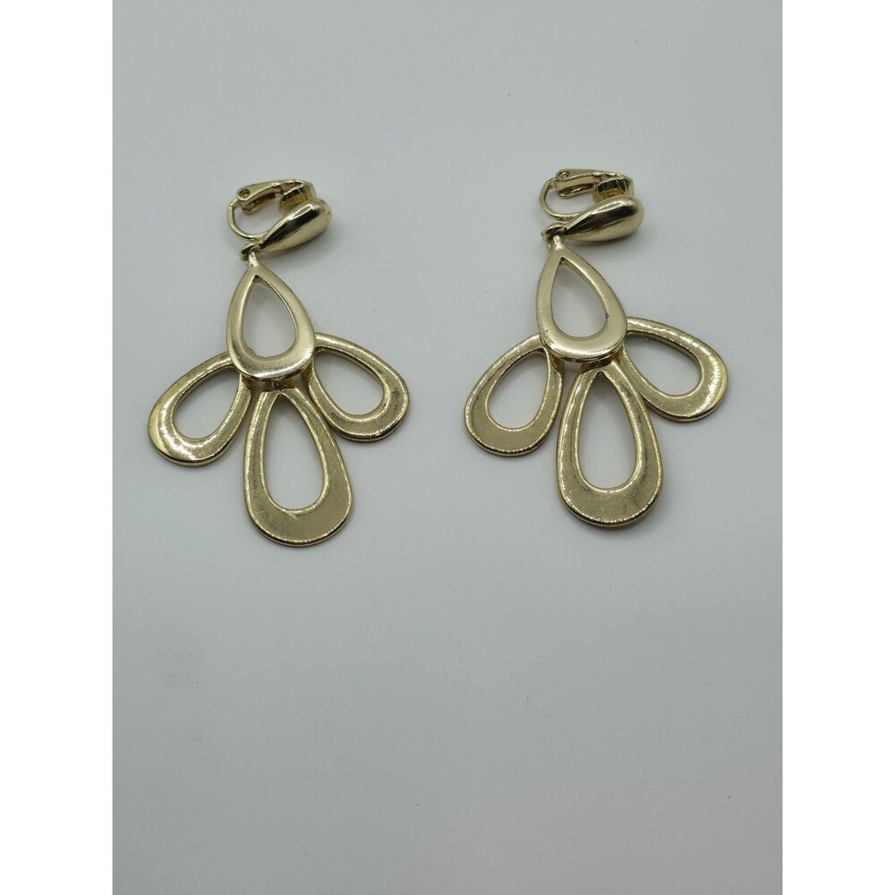 Statement Goldtone Clip-on Earrings Bold Teardrop Design 2"